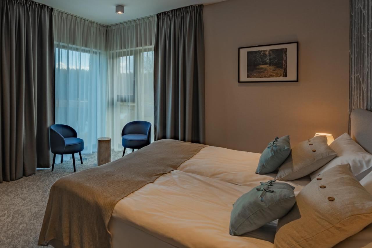 Hotel Odpocznia Resort I Las Jaracz Buitenkant foto