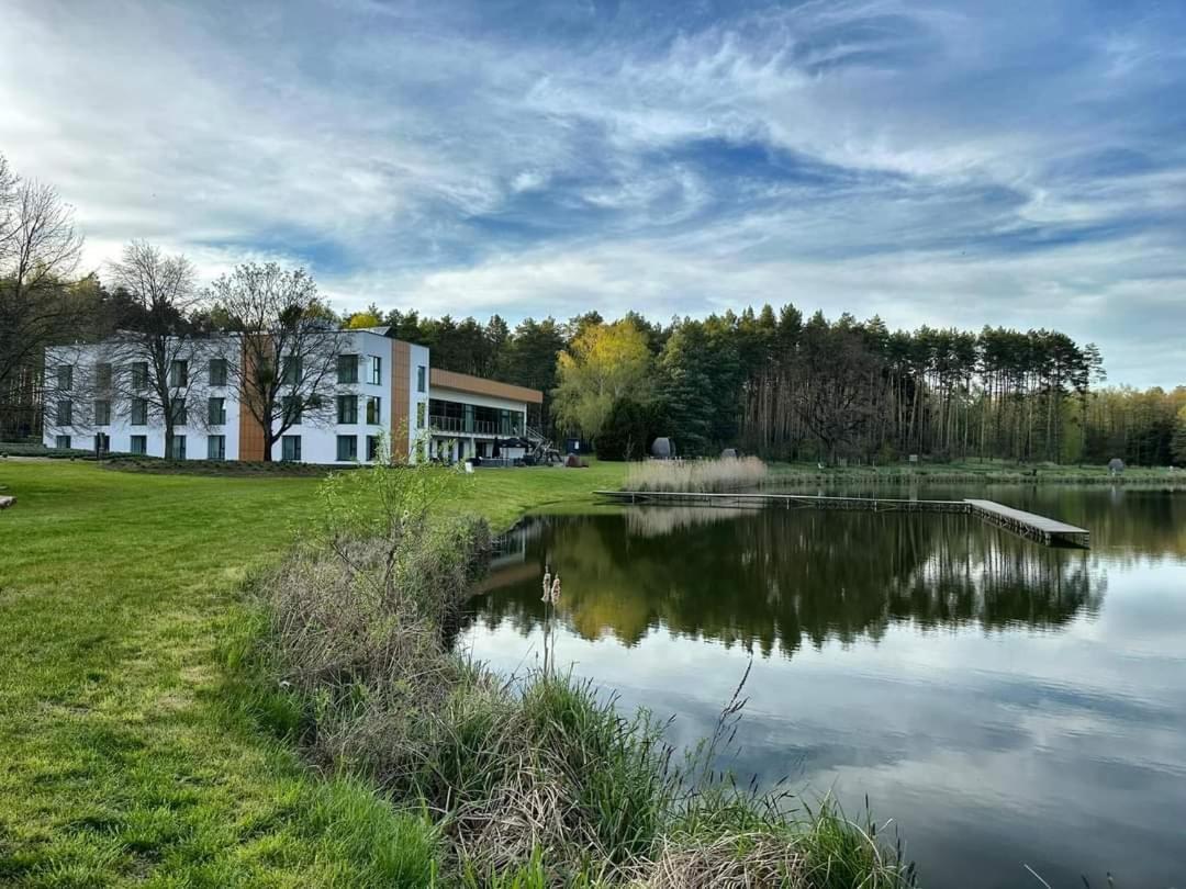 Hotel Odpocznia Resort I Las Jaracz Buitenkant foto